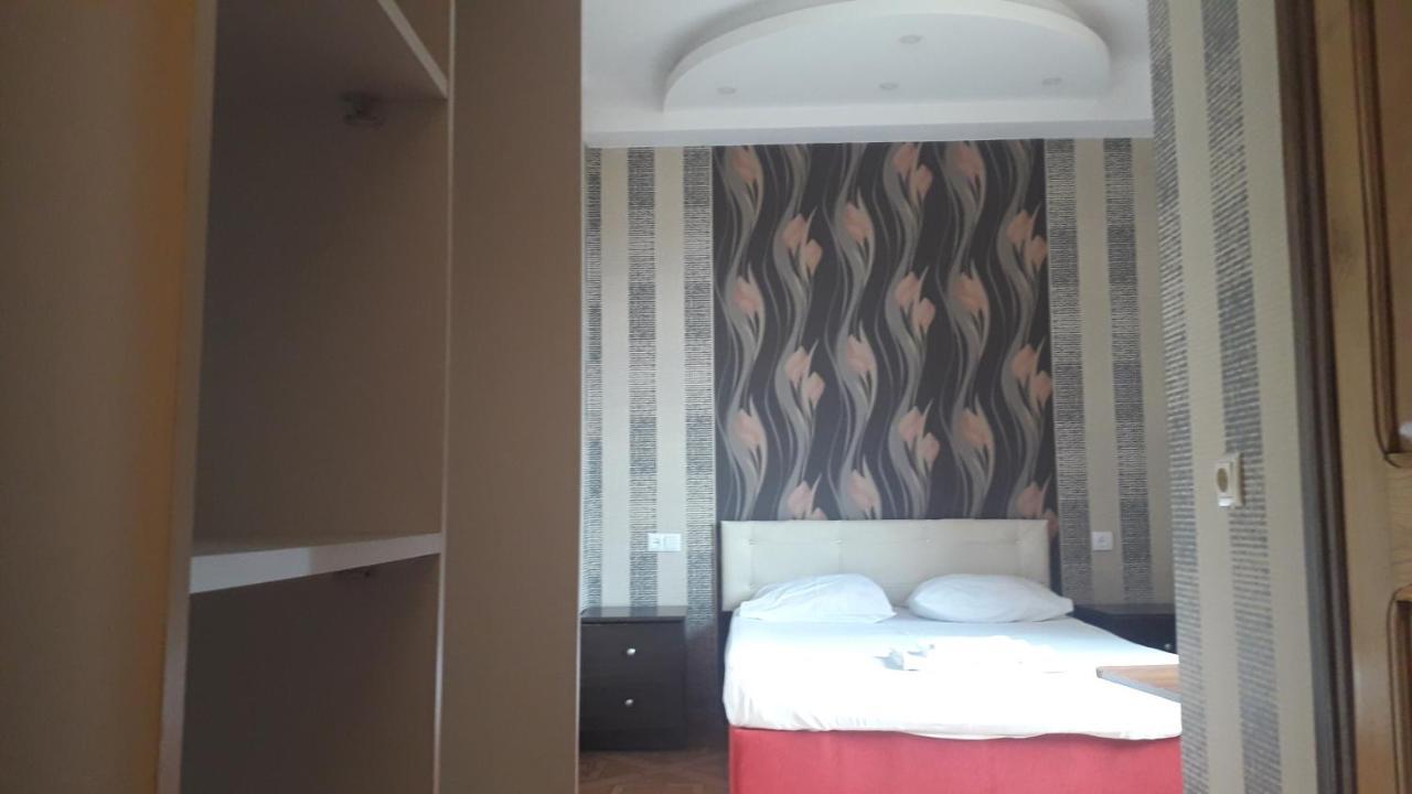 Europalace 2018 Batumi Esterno foto