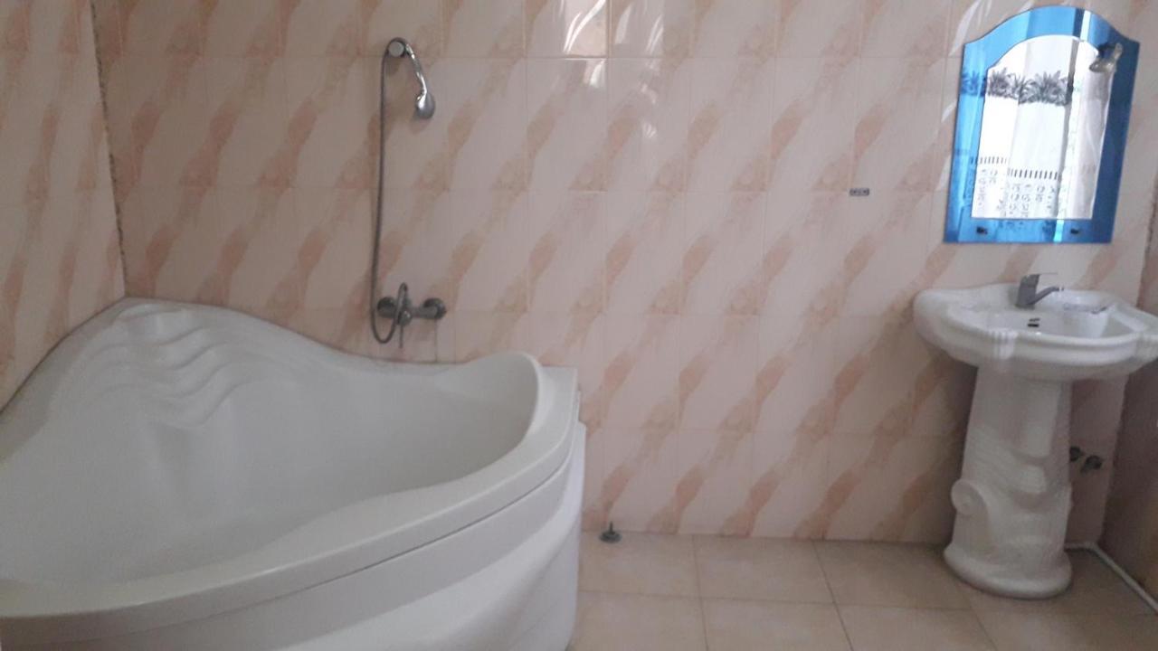 Europalace 2018 Batumi Esterno foto
